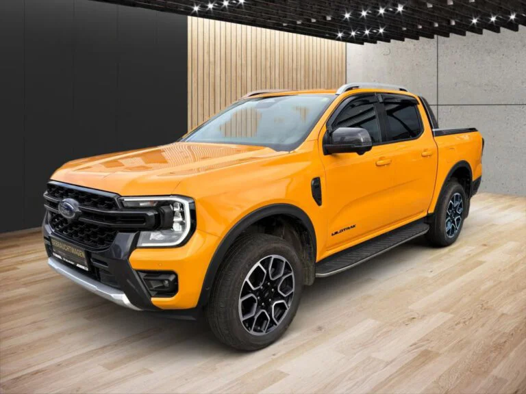 Ford Ranger Doppelkabine Wildtrak in strahlendem Orange, ideal für Abenteuer und Alltag.